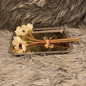 Bouquet of real feel cream colored anemones